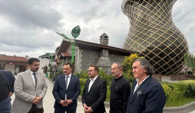 TİMBİR Heyeti Rize Çay Çarşısı’nda Ziyarette Bulundu