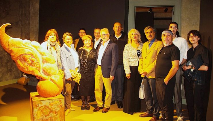 Müşterekler Sergisinde Genç Heykeltıraş Doruk Aydar’dan Anlamlı Mesaj: “Anka’nın Yolculuğu”