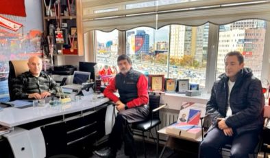 Usta Sanatçı Yılmaz Güney’in Oğlu Kadir Güney ve Oyuncu Özdemir Özkan’dan İstanbul Medya Grubu’na Ziyaret