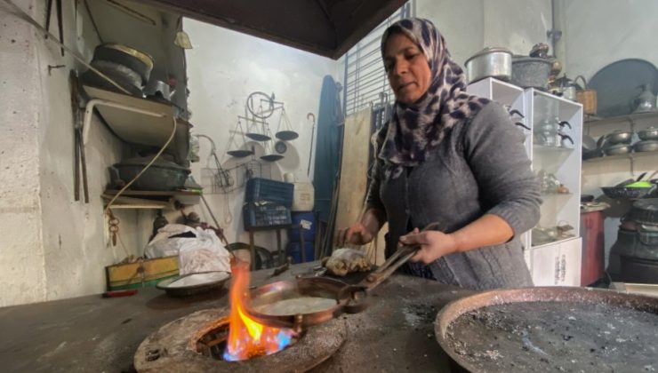 Kadın eliyle yarım asırlık kalaycılık