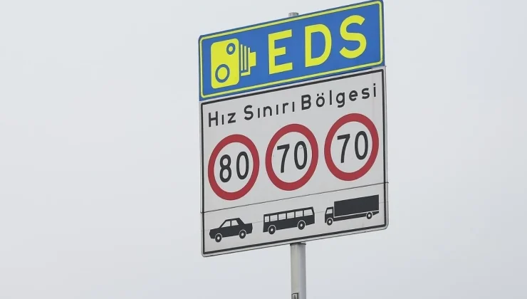 Kara yollarında 58 bin hız tabelası söküldü