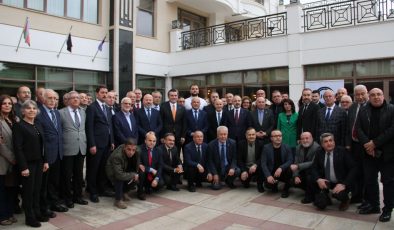 Medyada ‘Meslek Yasası’ Alarmı: İnternet Gibi Çöplük Olmasın