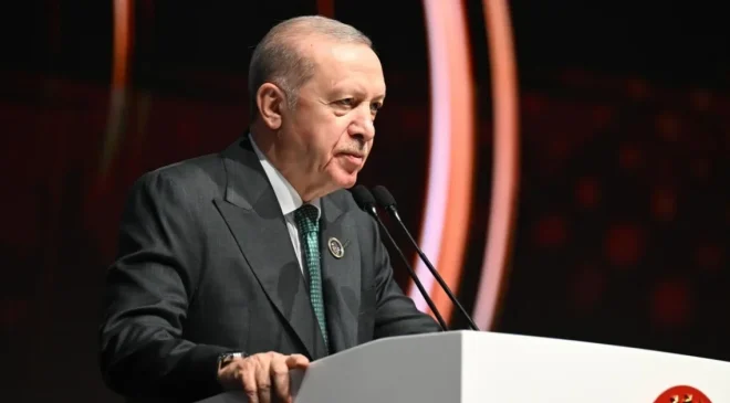 Cumhurbaşkanı Erdoğan: Türkiye’nin eğitim altyapısını güçlendirmeye devam edeceğiz dedi.