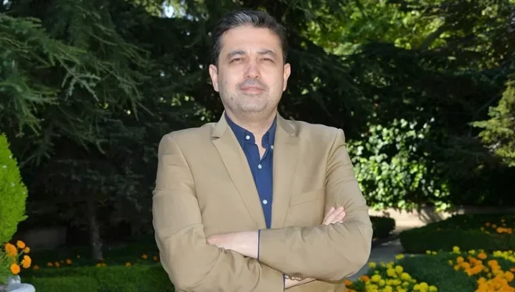 Cüneyd Altıparmak yazdı: Çocuklar için sosyal medyada yeni dönem, sigara satışında kimlik doğrulaması ve güvenli internet medyası
